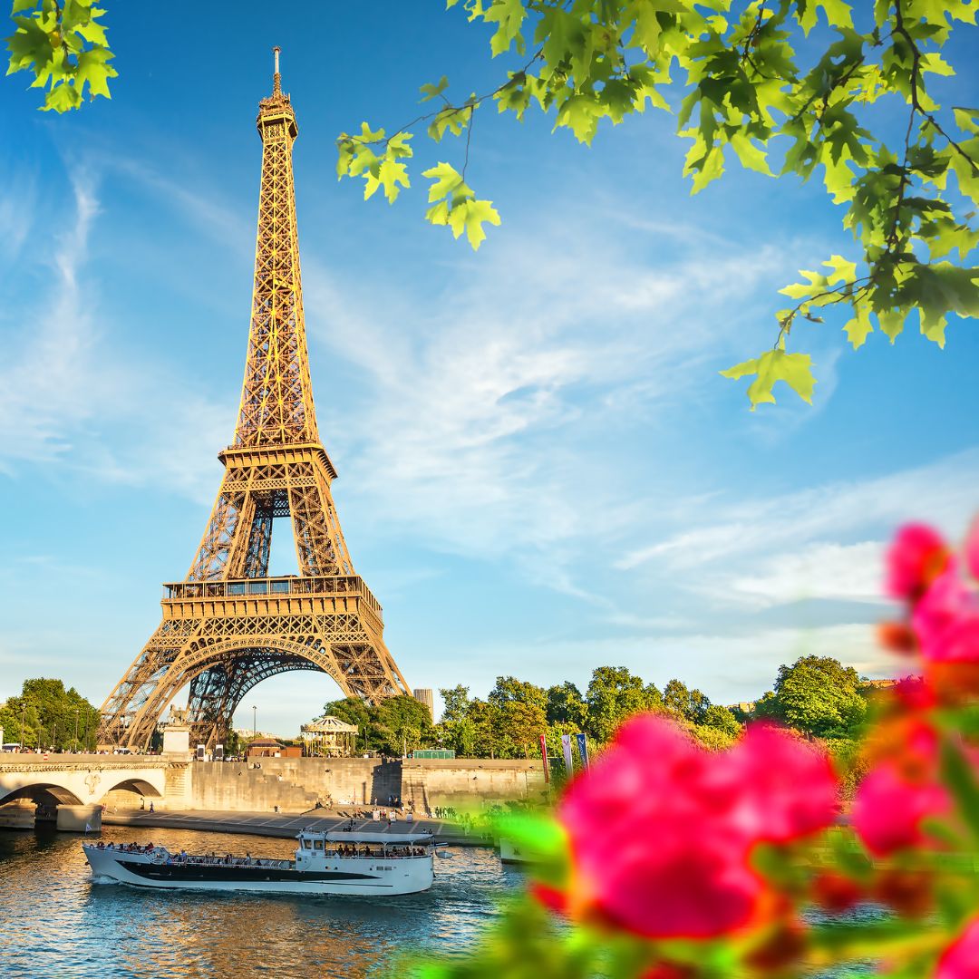 Explore Eiffel Tower in Europe
