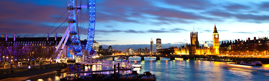 Beautiful UK City in night view - get UK Visa from Dubai