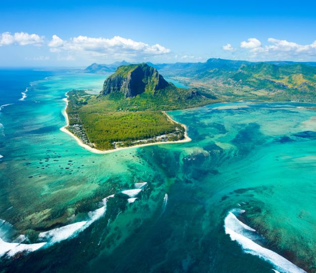 Mauritius: Idyllic Island Getaway